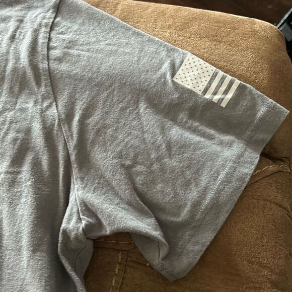 Under Armour Men's Freedom Graphic Short Sleeve T-Shirt. Gray. Size XL‎ - Picture 6 of 9